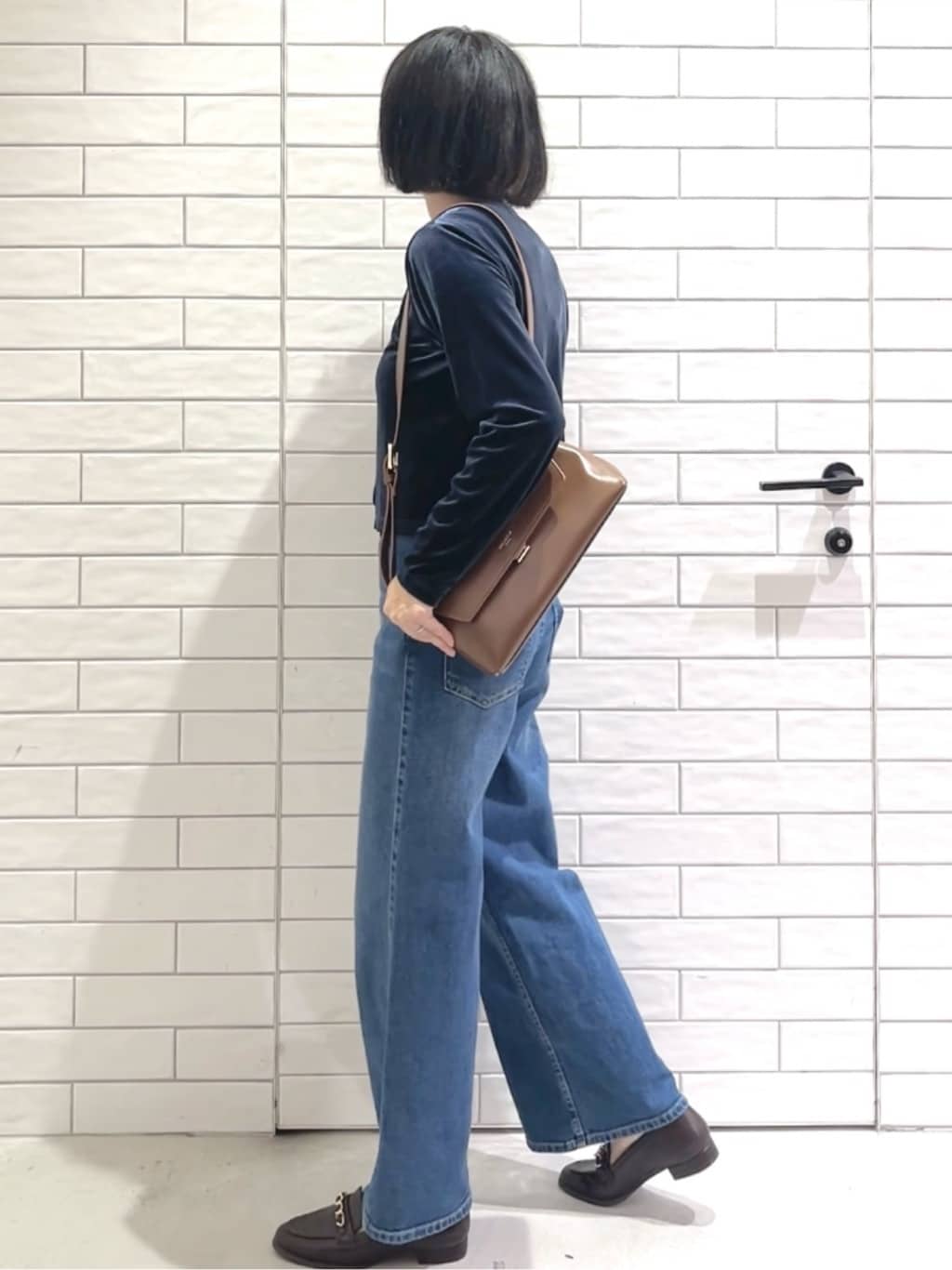しおりさんの「OPAQUE.CLIP｜ストレッチバギーデニム【洗濯機洗い可】《SS～LL》」を使ったコーディネート