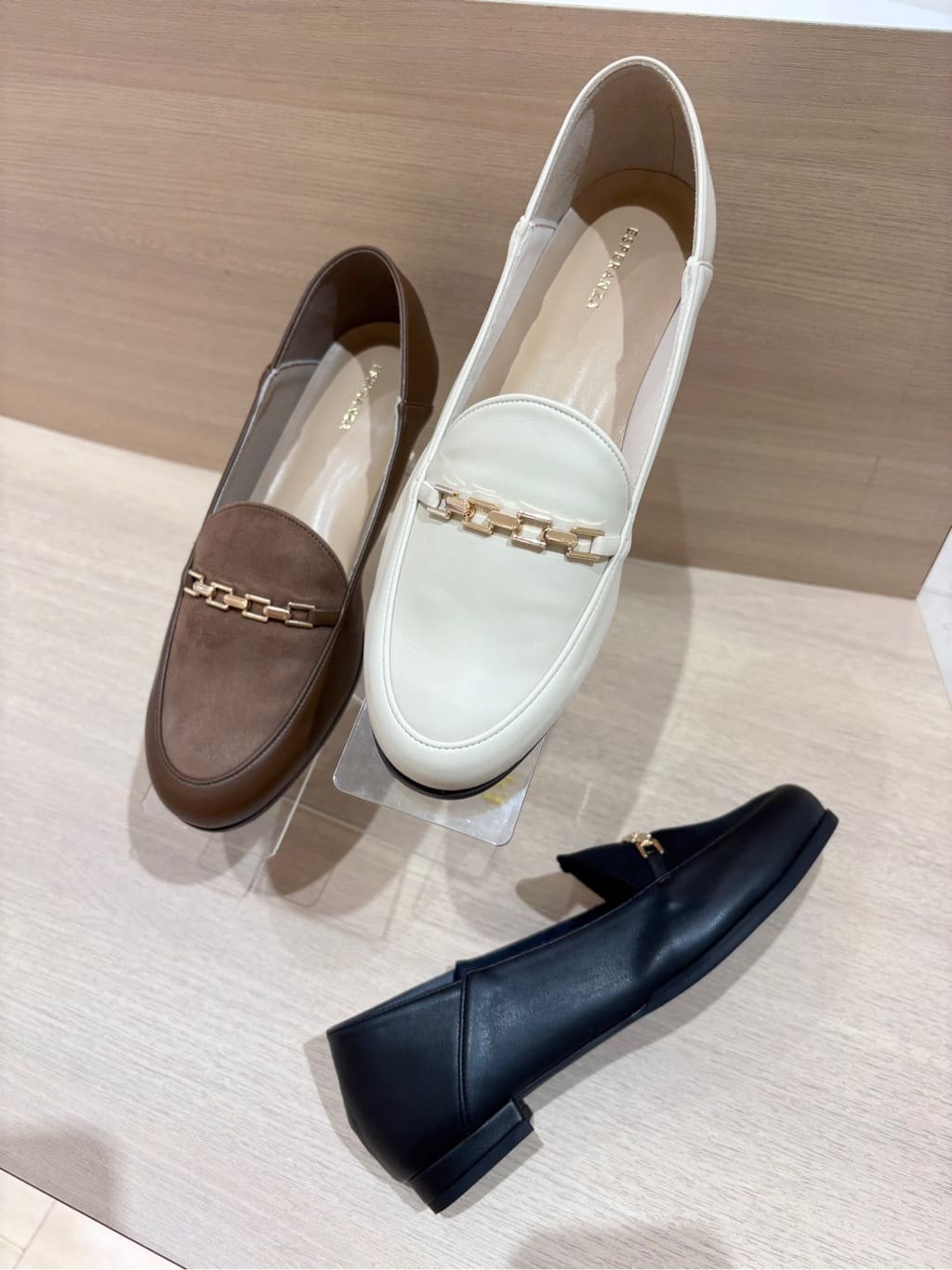 まっきーさんの「ESPERANZA｜【EC先行販売】バブーシュローファー」を使ったコーディネート