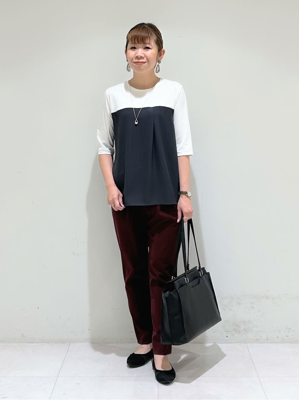 tsuyuさんの「INDIVI｜【洗える／セットアップ可能】凹凸ストレッチ素材ダブルジャケット」を使ったコーディネート