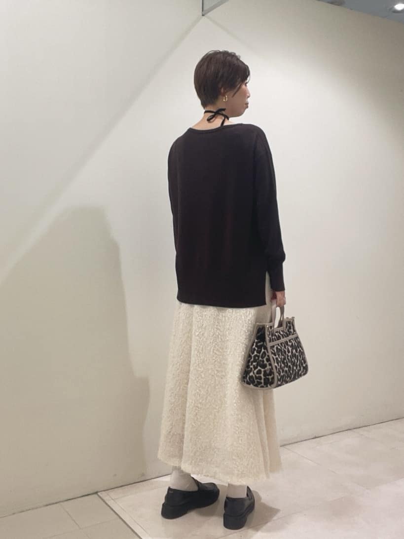 IWAMOさんの「UNTITLED｜【8色展開/体型カバー】魅せるタイムレスニット」を使ったコーディネート