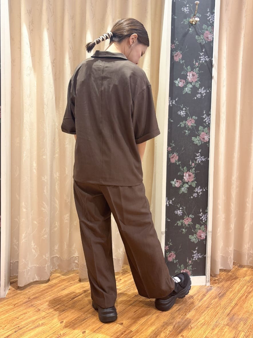 りぃさんの「SHOO･LA･RUE｜【洗える/S-LL】首元きれい テレコリブタンクトップ」を使ったコーディネート