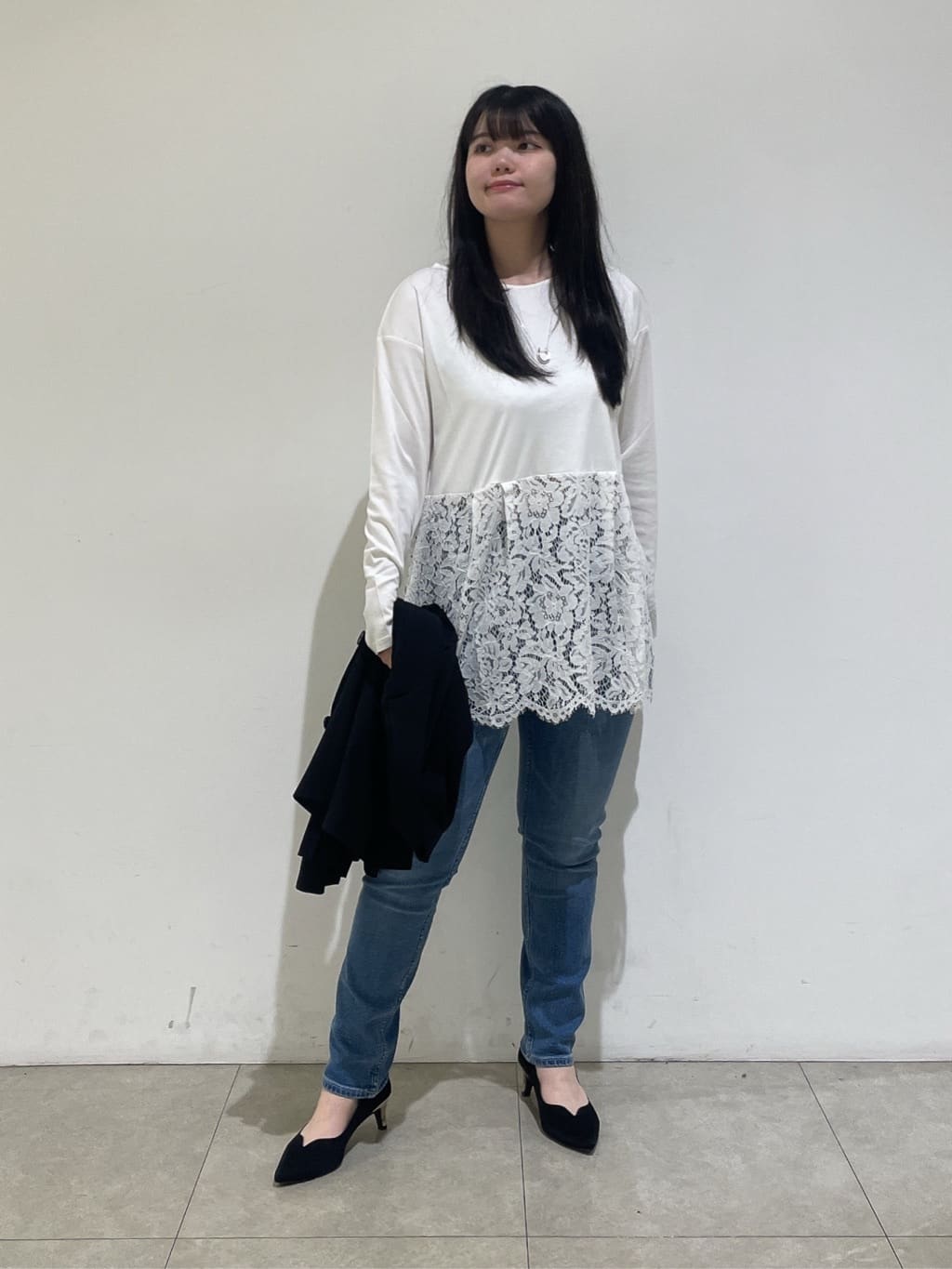 emikaさんの「INDIVI｜【軽く羽織れる！】ダブルジャケット」を使ったコーディネート