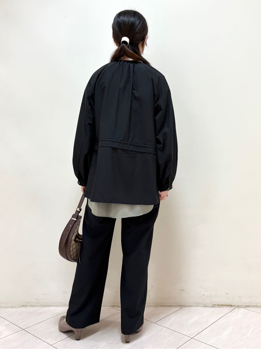 mikiさんの「Reflect｜【パンツにもスカートにも合わせやすい◎】ライティブルゾン」を使ったコーディネート