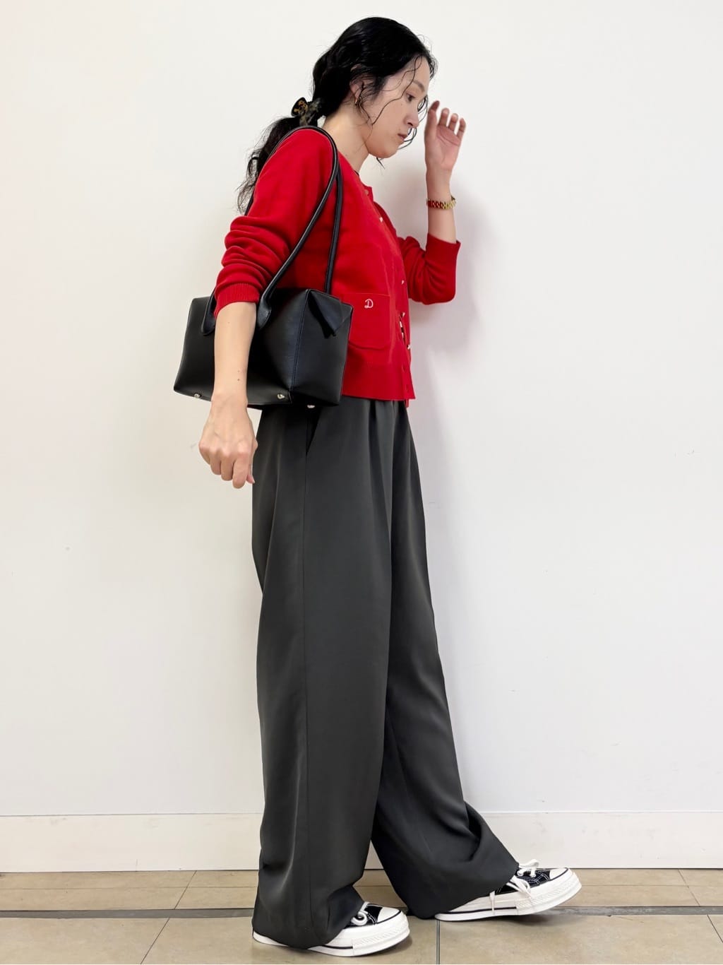 YOKOTAさんの「DRESSTERIOR｜◆【接触冷感/抗菌防臭/消臭】アイスクリアコットンボーダーTシャツ」を使ったコーディネート