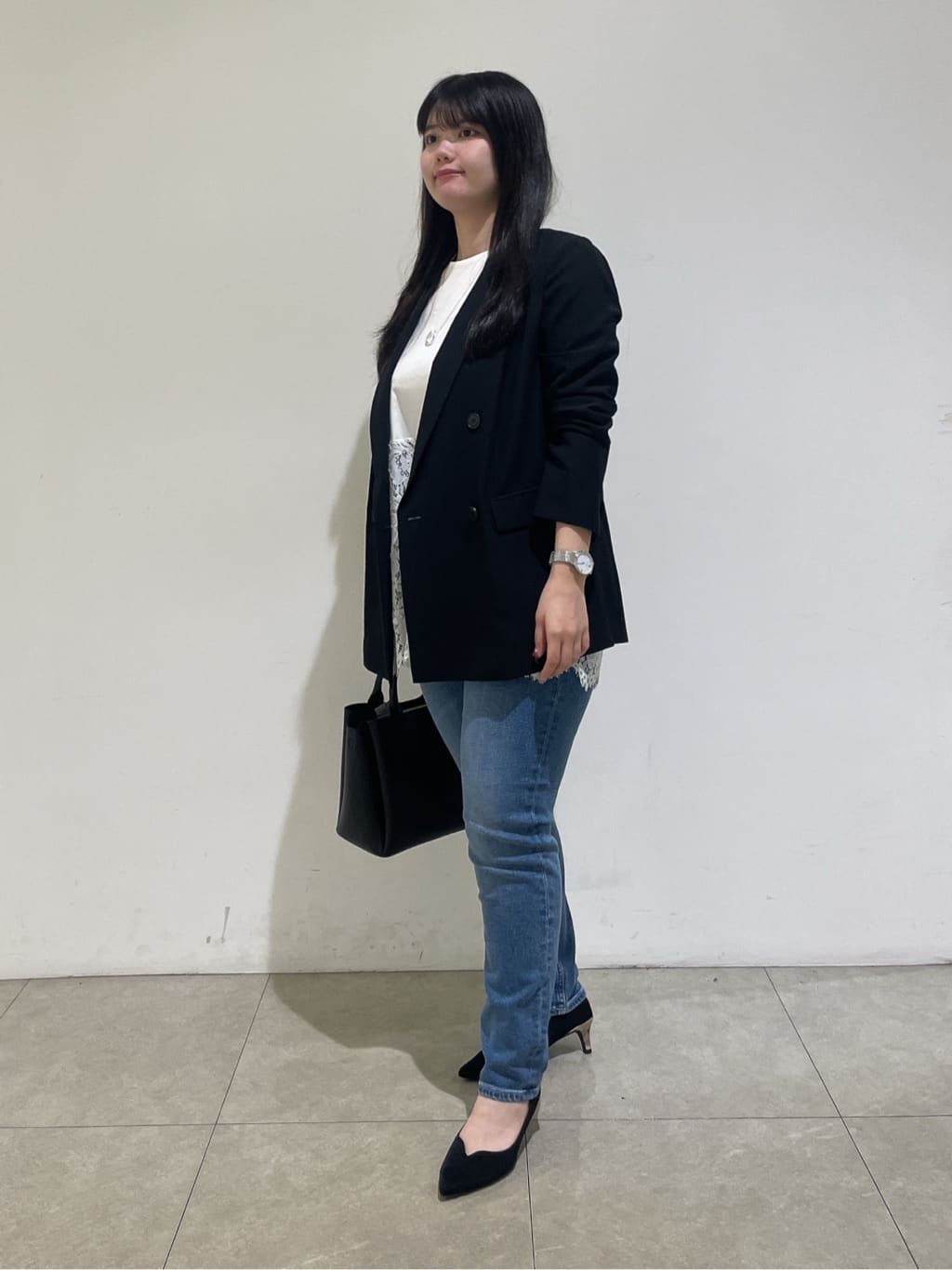 emikaさんの「INDIVI｜【軽く羽織れる！】ダブルジャケット」を使ったコーディネート