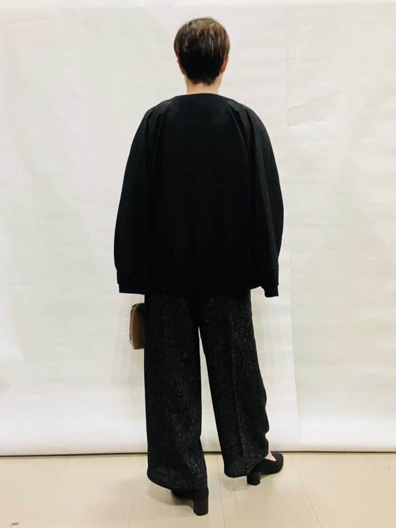 なっちゃんさんの「SHOO･LA･RUE｜【洗濯機可/S-LL】さっと羽織れる 軽量リブブルゾン」を使ったコーディネート