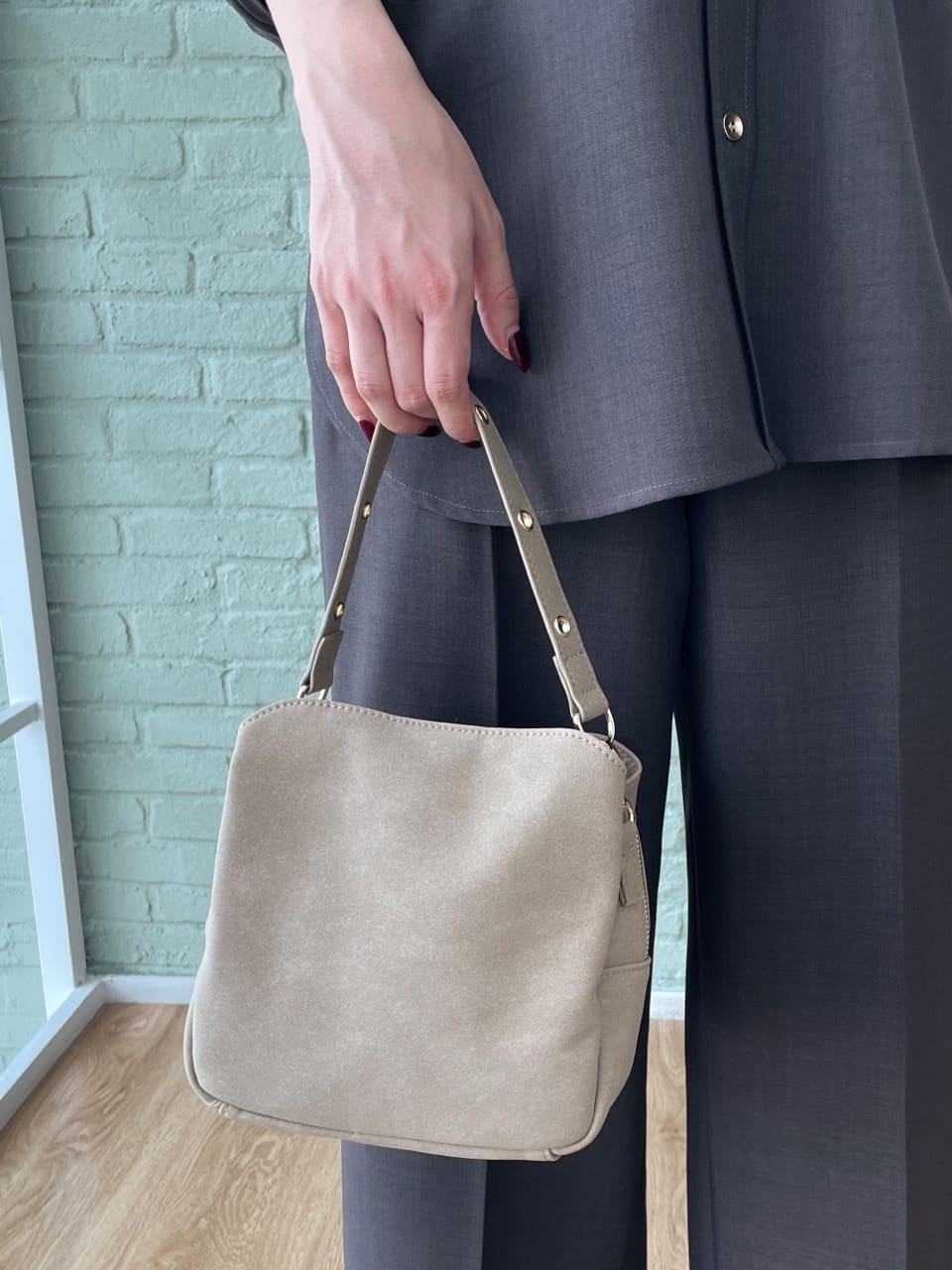 NATSUMIさんの「grove｜【カセット服/選べる着丈】洗濯機で洗えるオーバーシャツ」を使ったコーディネート