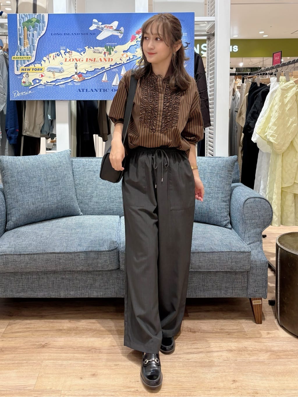 yuinaさんの「Dessin｜【ウエストゴム・洗える】アウトポケットワイドパンツ（XS～L）」を使ったコーディネート