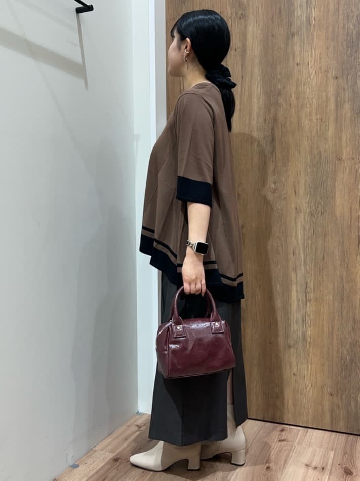 Reinaさんの「grove｜【カセット服】洗えるストレートシルエットスカート」を使ったコーディネート