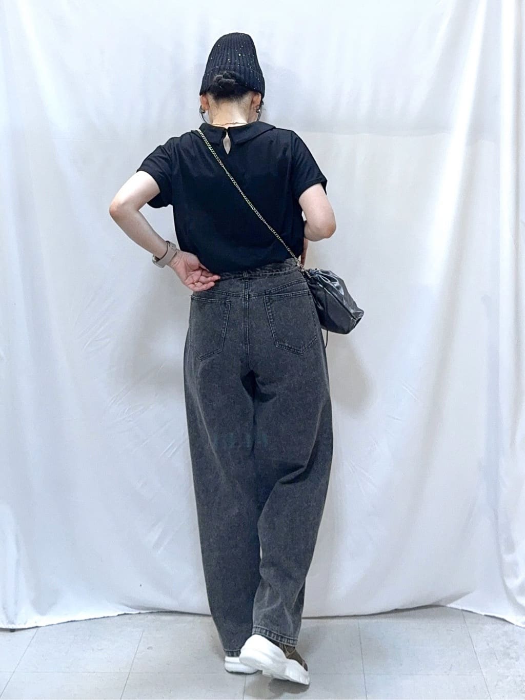 𝐇𝐢𝐫𝐨𝐦𝐢さんの「SHOO･LA･RUE｜【S-LL】こだわりの襟バランスが大人かわいい ボックスシルエットトップス」を使ったコーディネート