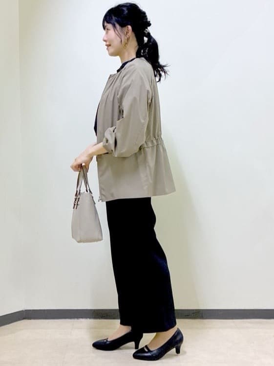  beni_gingerさんの「Reflect｜【E‐QUALITY／ウエスト総ゴム／セットアップ／単品使いOK◎】ブラウス＋ストレートパンツセット」を使ったコーディネート