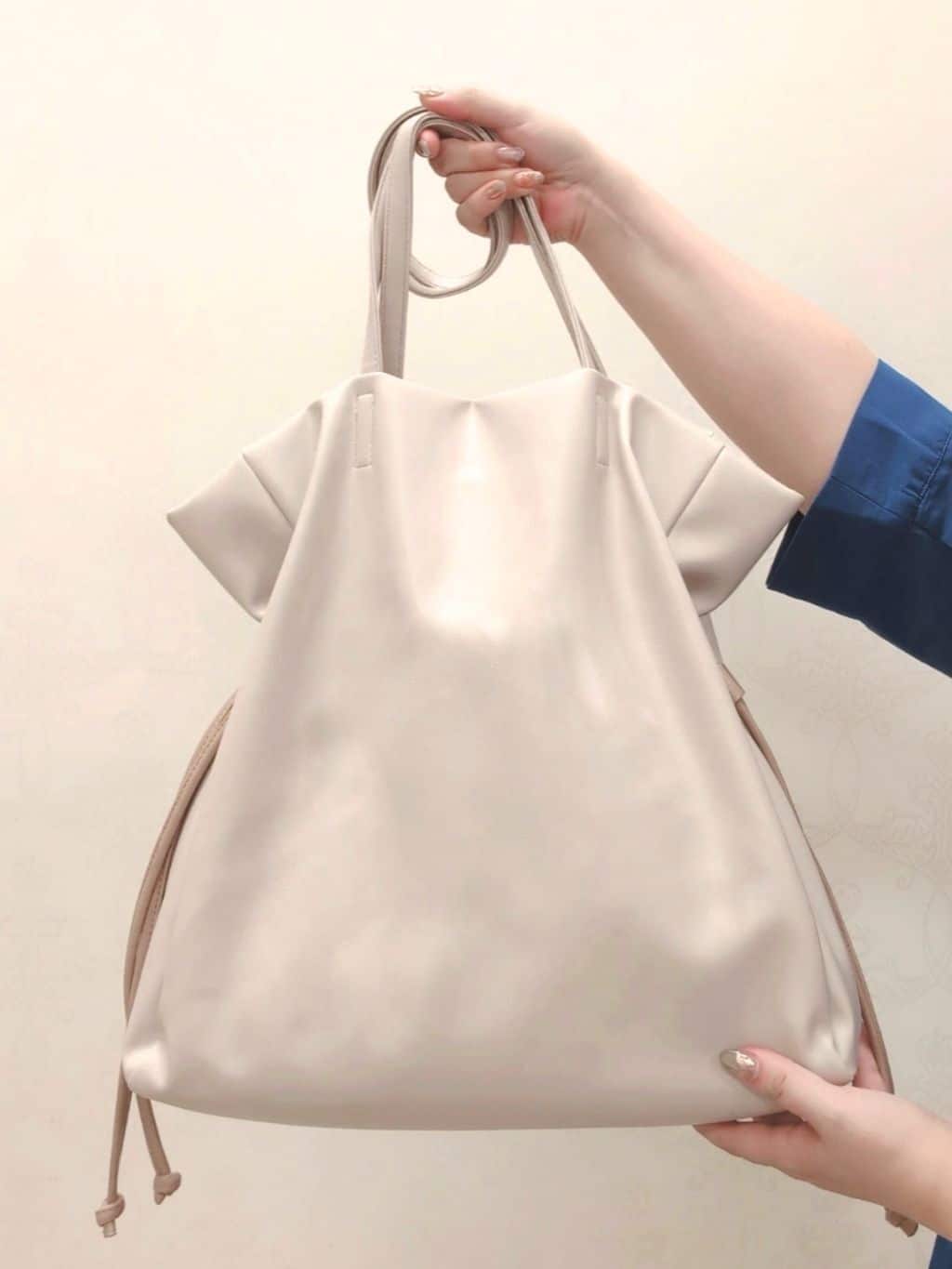 haseさんの「grove｜【2WAY】1枚でも羽織っても。使える大人のシャツスタイル」を使ったコーディネート