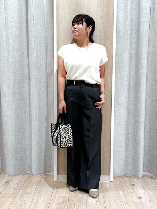 naoさんの「grove｜【カセット服/選べる着丈】洗濯機で洗えるオーバーシャツ」を使ったコーディネート