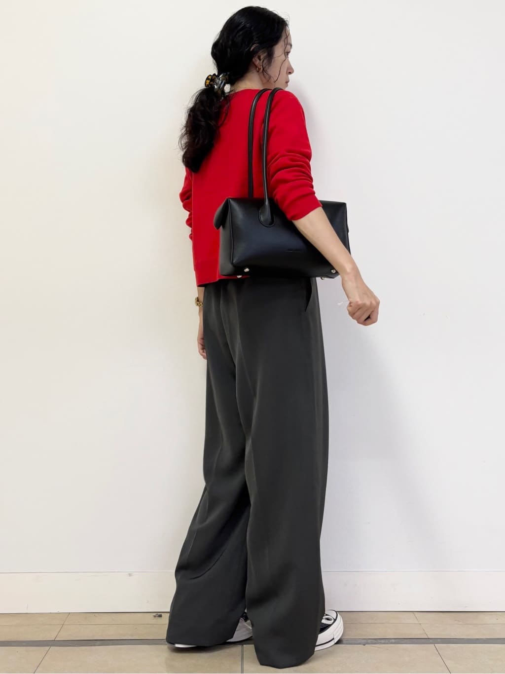 YOKOTAさんの「DRESSTERIOR｜◆【接触冷感/抗菌防臭/消臭】アイスクリアコットンボーダーTシャツ」を使ったコーディネート