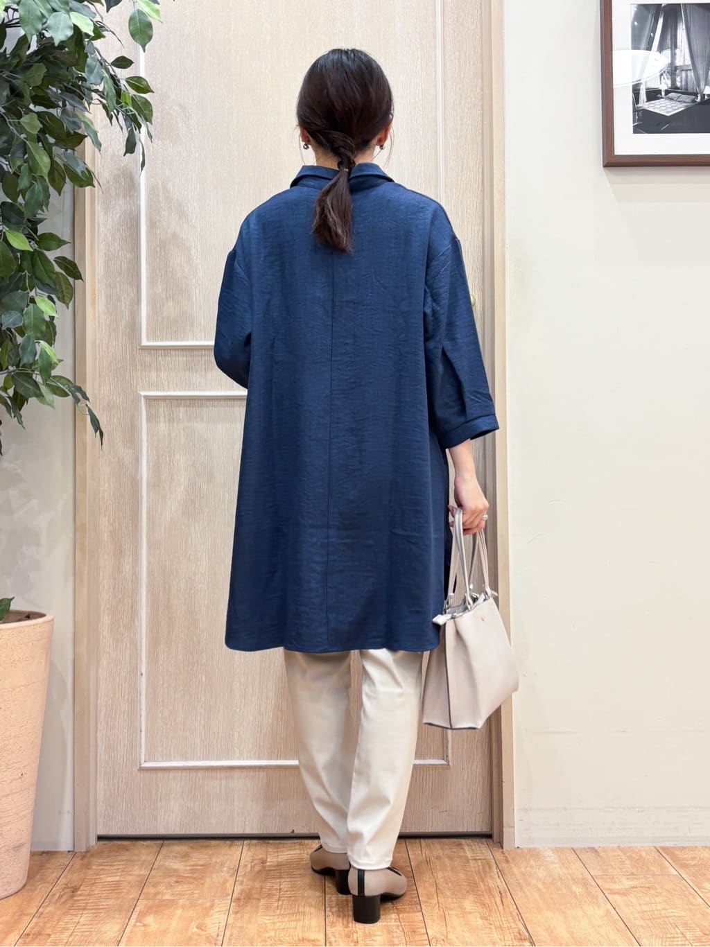 なみさんの「SHOO･LA･RUE｜【S-LL/体型カバー】さらっとしたタッチが魅力 デニムライクチュニック」を使ったコーディネート