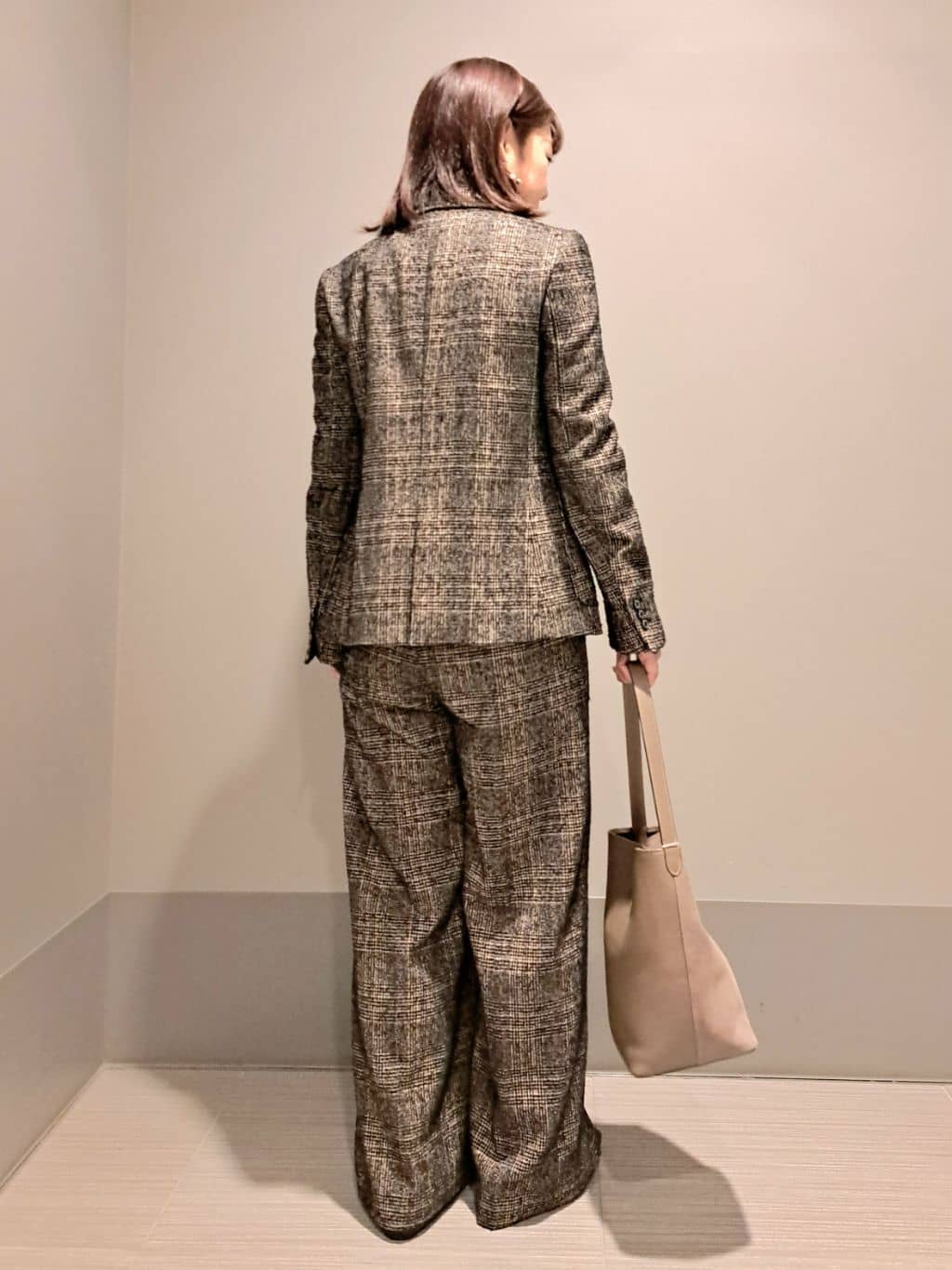 Takahashiさんの「DRESSTERIOR｜◆ループグレンチェックワイドパンツ」を使ったコーディネート