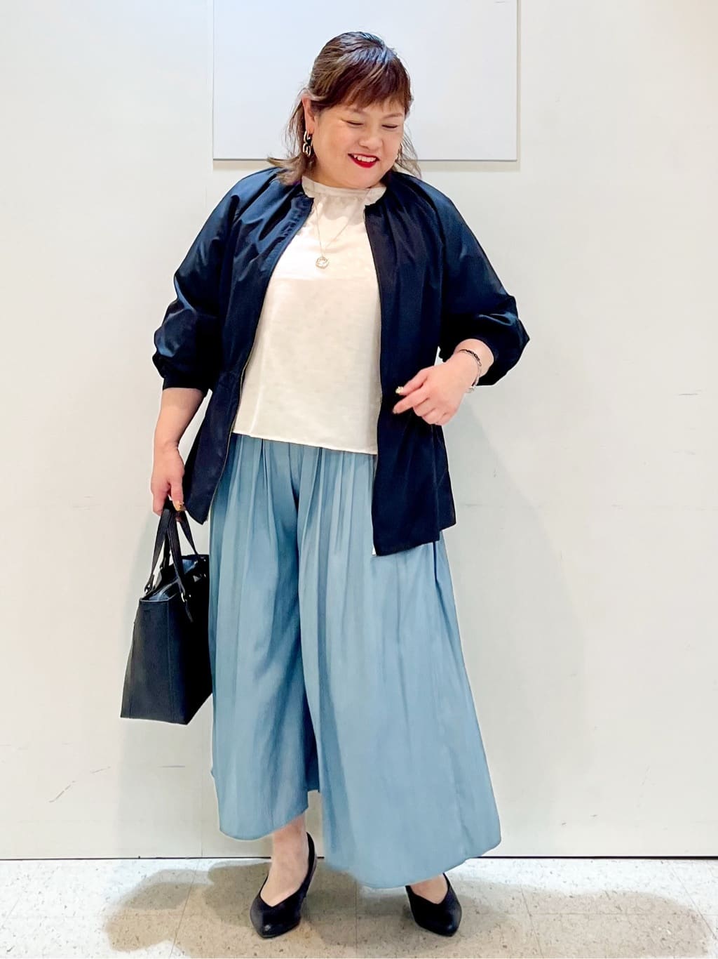kimmyさんの「Reflect｜【パンツにもスカートにも合わせやすい◎】ライティブルゾン」を使ったコーディネート