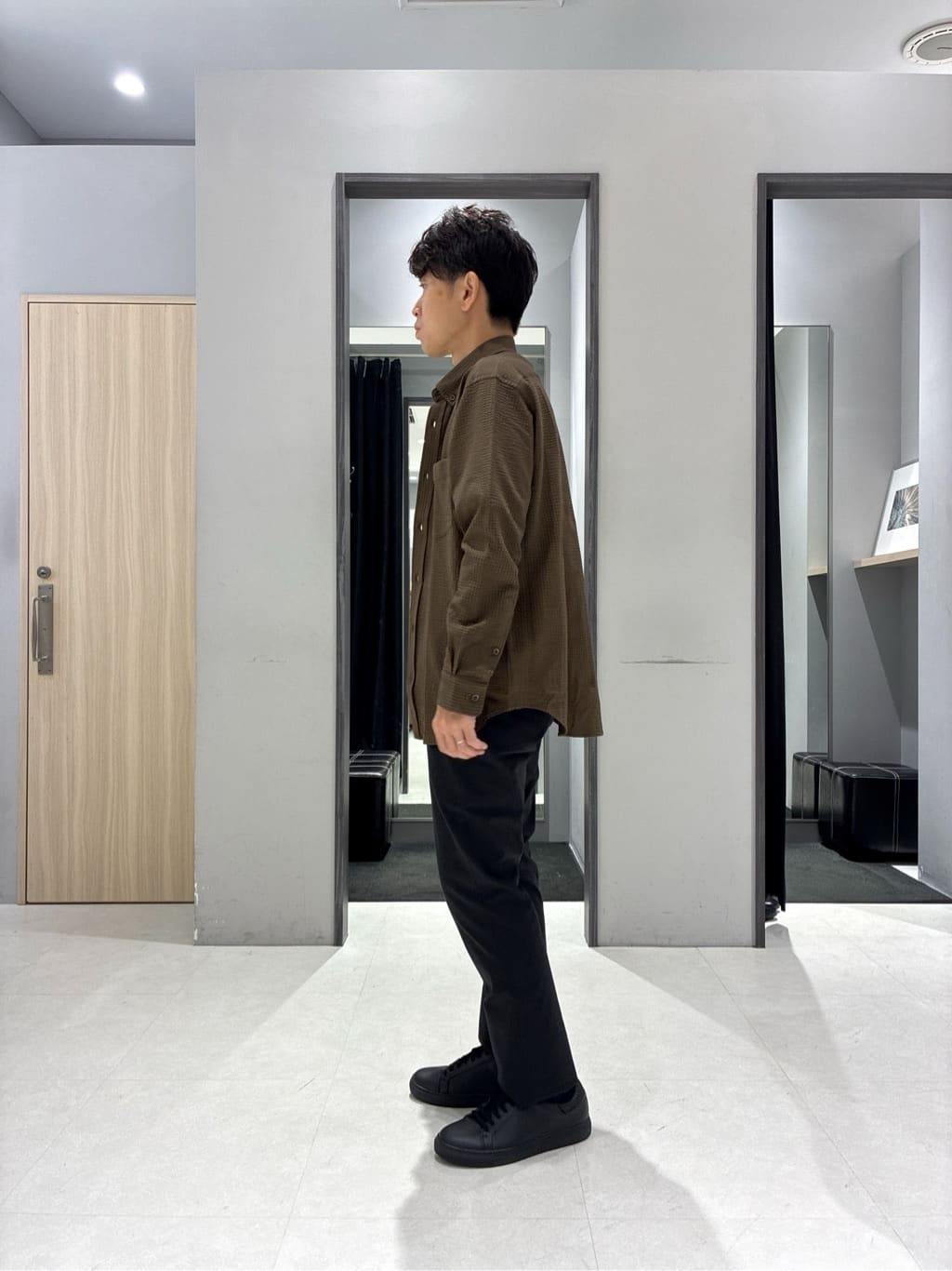 わいずみさんの「TAKEO KIKUCHI｜【COOL CITY WEAR】テーラードTシャツ /接触冷感」を使ったコーディネート