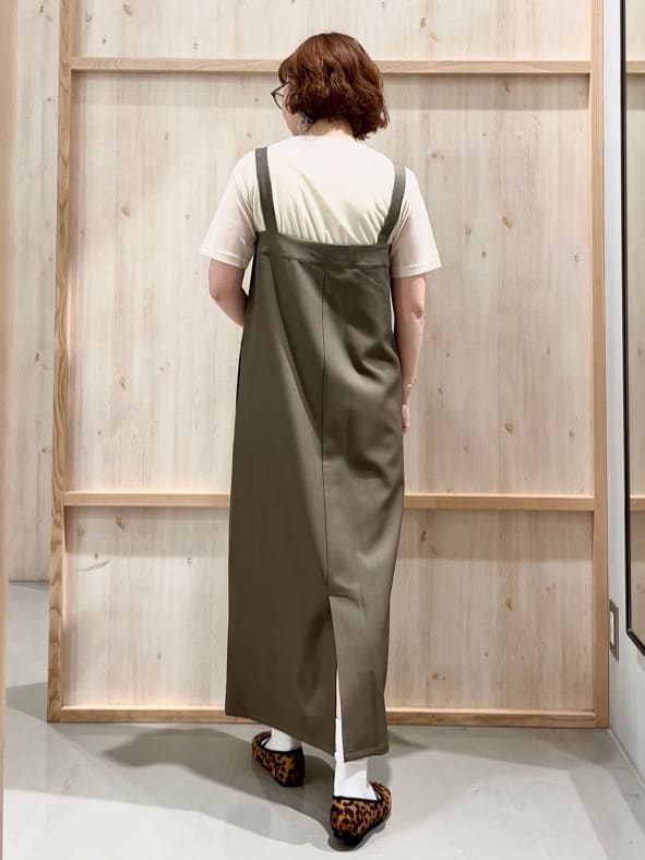 nakoさんの「THE SHOP TK｜シアーベロアカットソー【洗える】」を使ったコーディネート