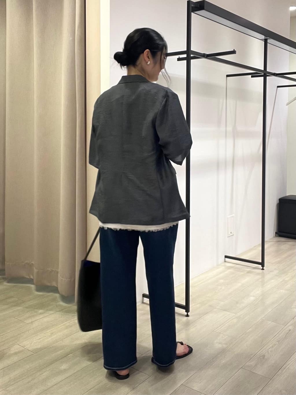TOMOMIさんの「INDIVI｜ライトダブルジャケット」を使ったコーディネート
