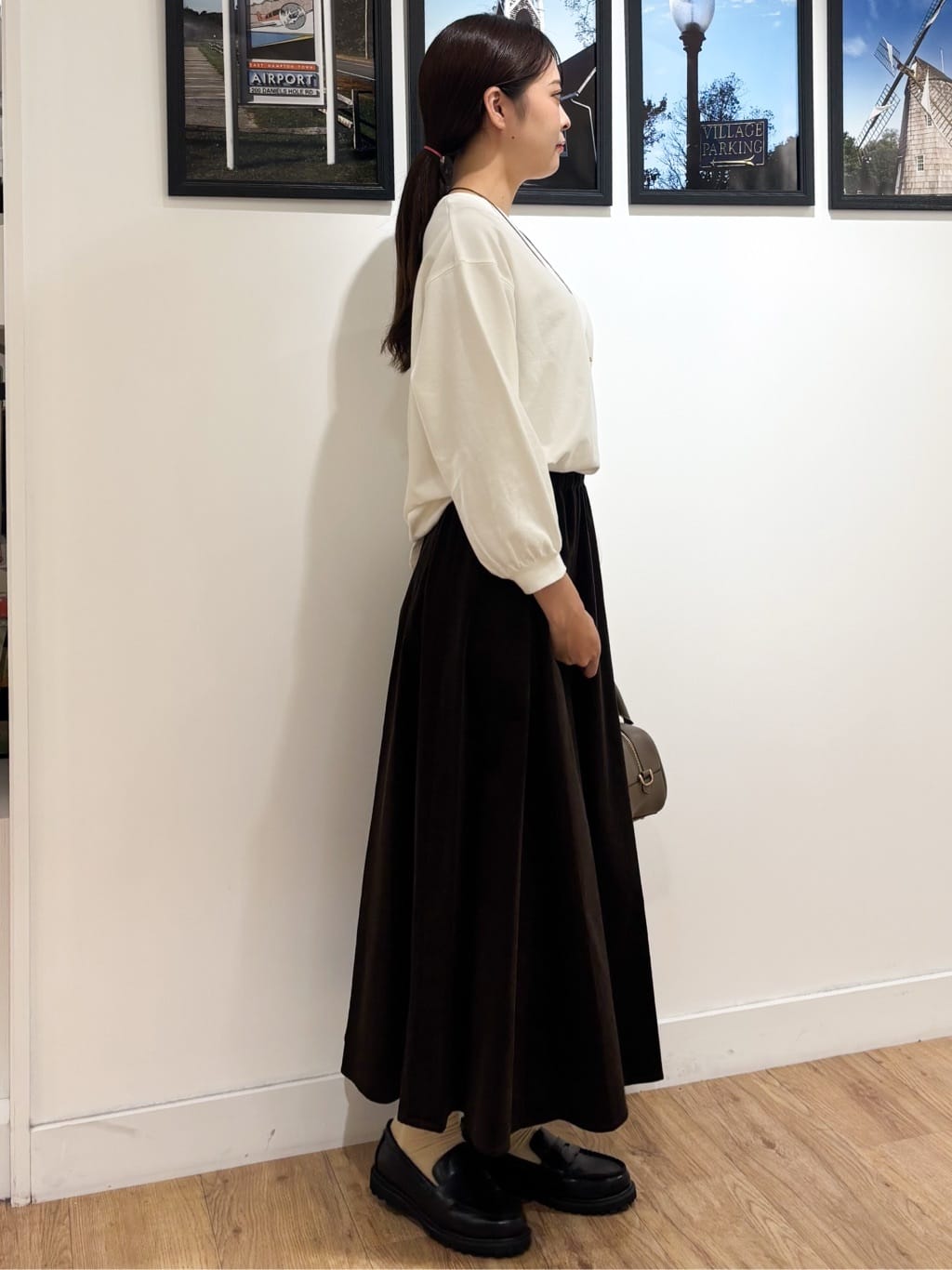 Ririkaさんの「Dessin｜【360度可愛い・洗える】バックヘンリーカットソー」を使ったコーディネート