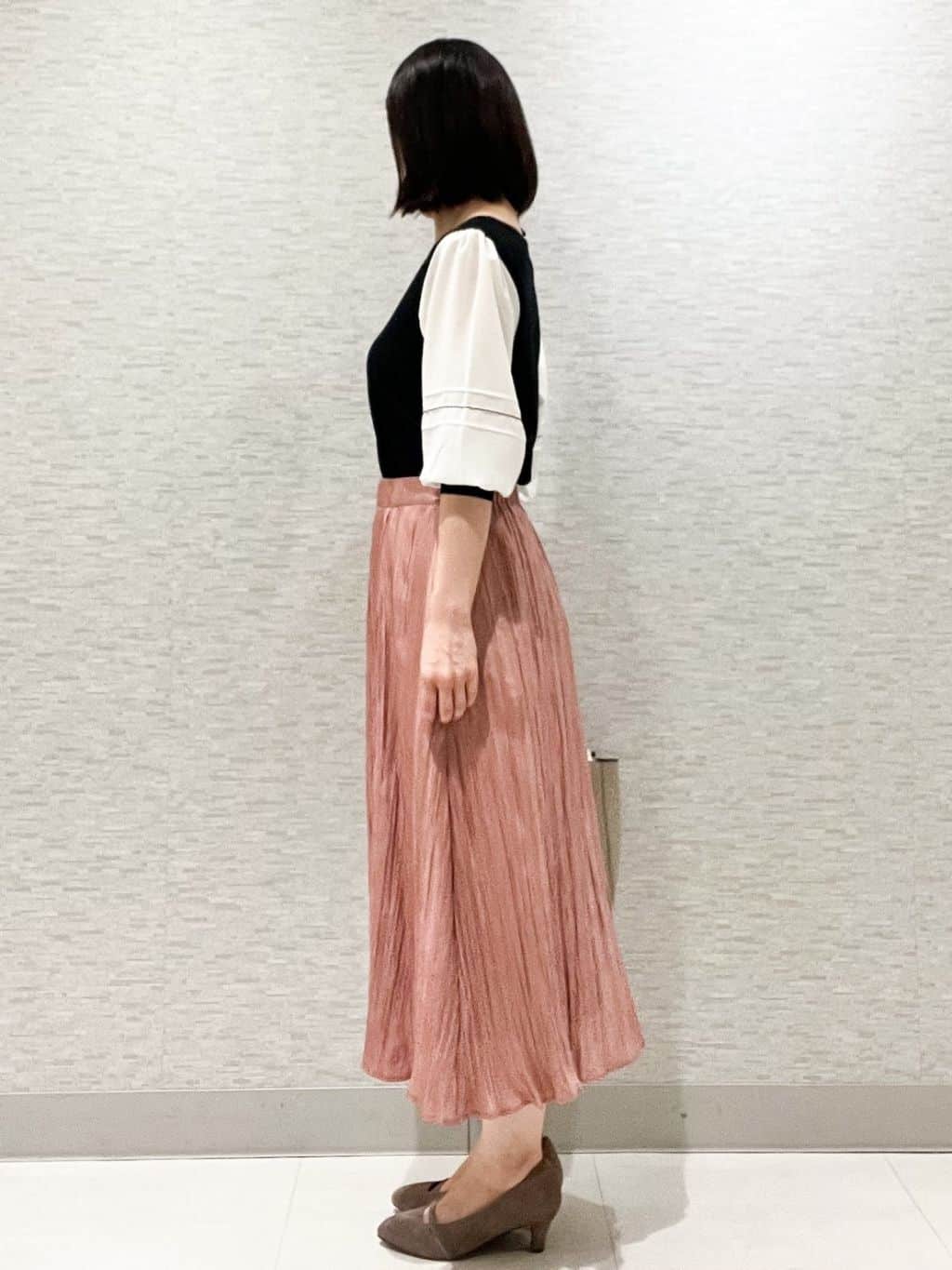 marikoさんの「Reflect｜【WEB先行カラーあり／手洗い可】ジョーゼットスリーブ&times;ニット」を使ったコーディネート