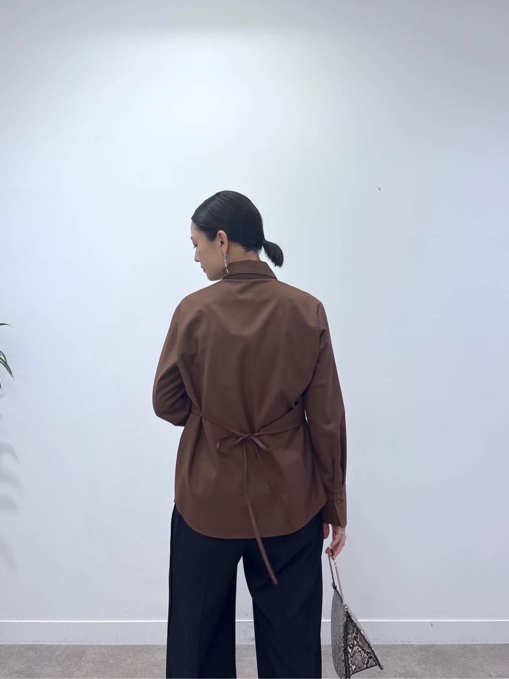 ayanoさんの「INDIVI｜アシメジレシャツ」を使ったコーディネート