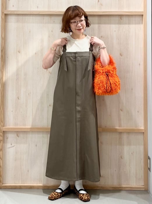 nakoさんの「THE SHOP TK｜シアーベロアカットソー【洗える】」を使ったコーディネート