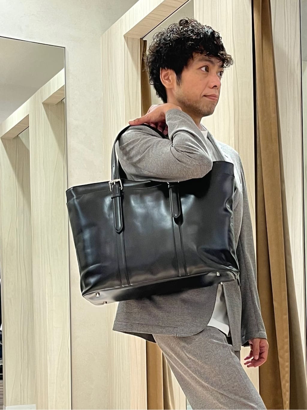 URAさんの「TAKEO KIKUCHI｜ピンジャージ 千鳥 ジャケット」を使ったコーディネート