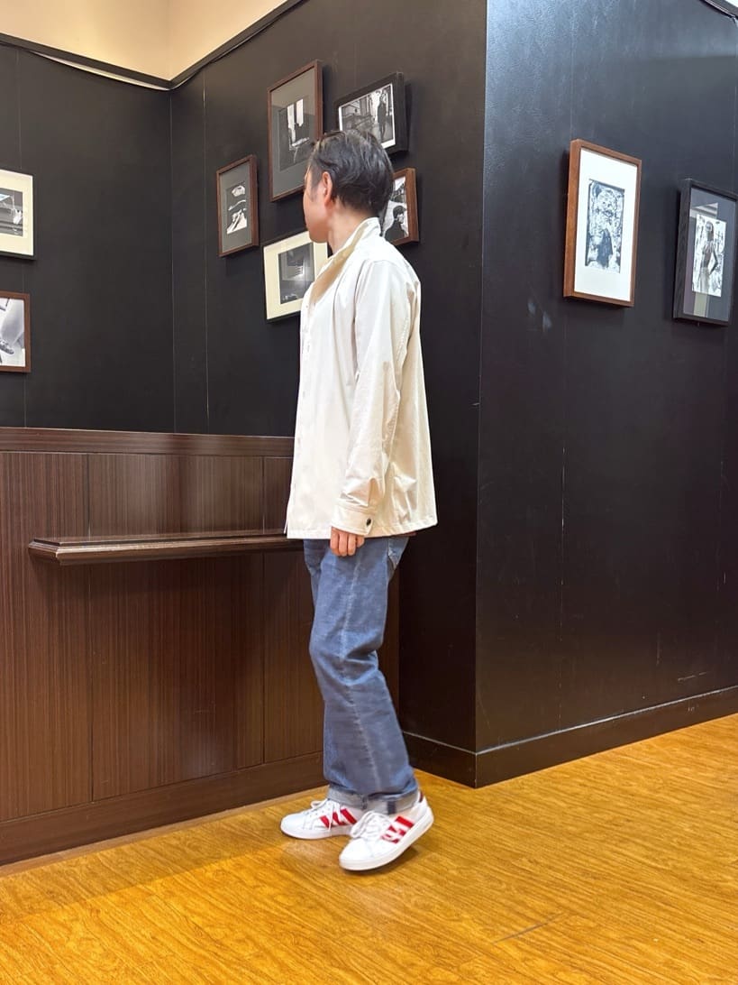 KEIさんの「TAKEO KIKUCHI｜【3D ナイロン ストレッチ】スタンドカラー シャツブルゾン」を使ったコーディネート