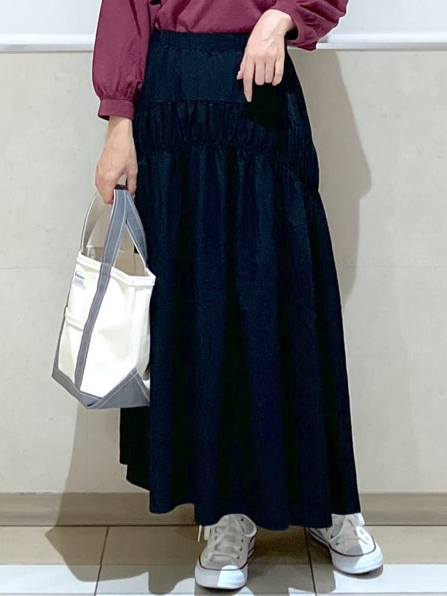 eriko さんの「Dessin｜【360度可愛い・洗える】バックヘンリーカットソー」を使ったコーディネート