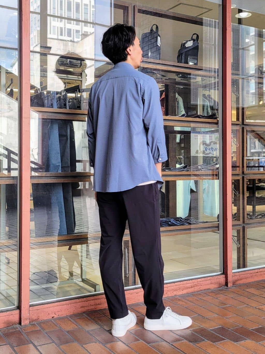 piroyaさんの「TAKEO KIKUCHI｜【COOL CITY WEAR】DotAir（R）サッカー シャツ」を使ったコーディネート