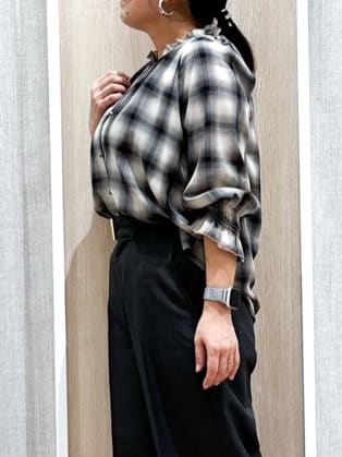 naoさんの「grove｜【カセット服】洗えるストレートワイドパンツ」を使ったコーディネート