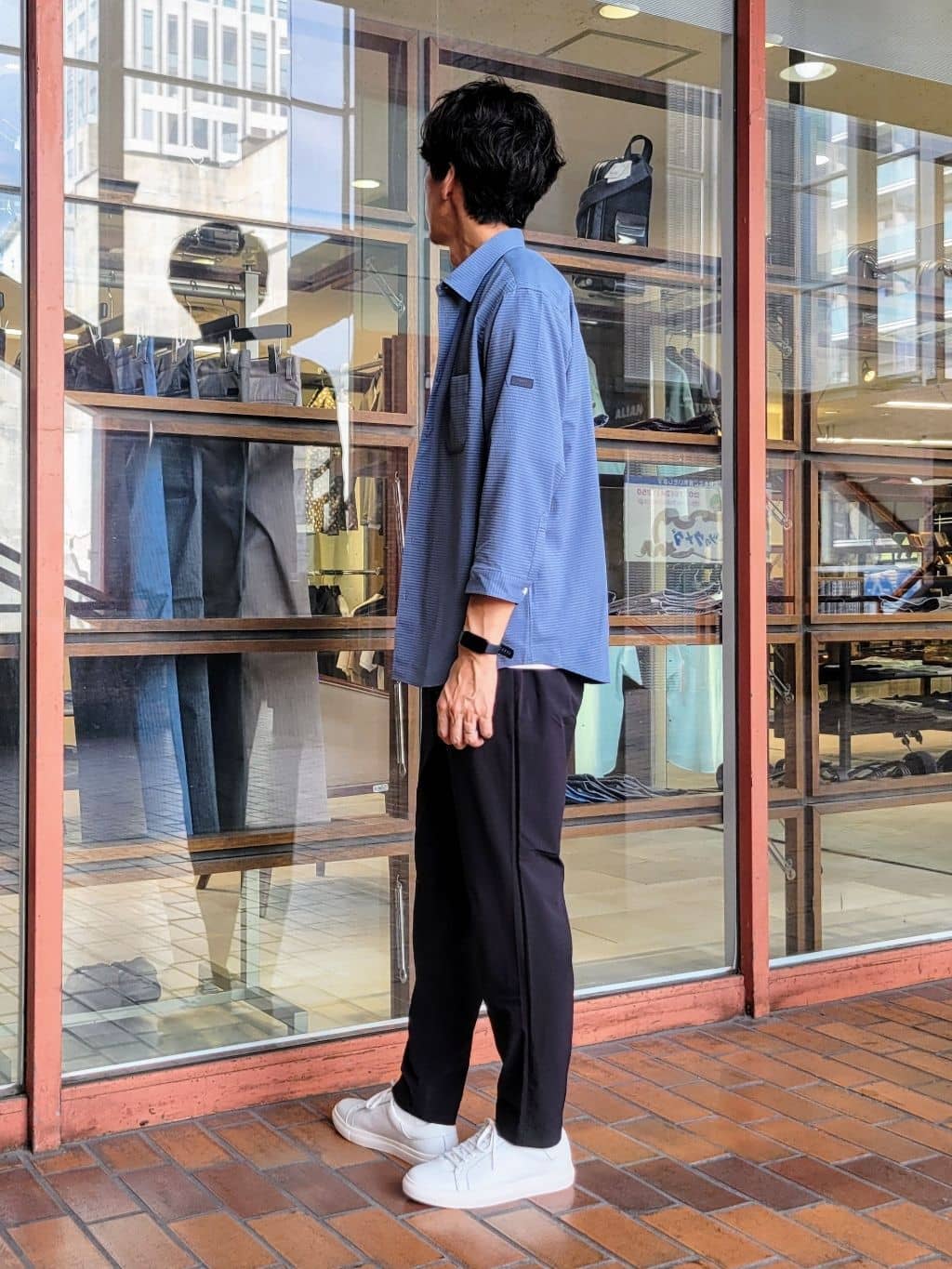 piroyaさんの「TAKEO KIKUCHI｜【COOL CITY WEAR】DotAir（R）サッカー シャツ」を使ったコーディネート