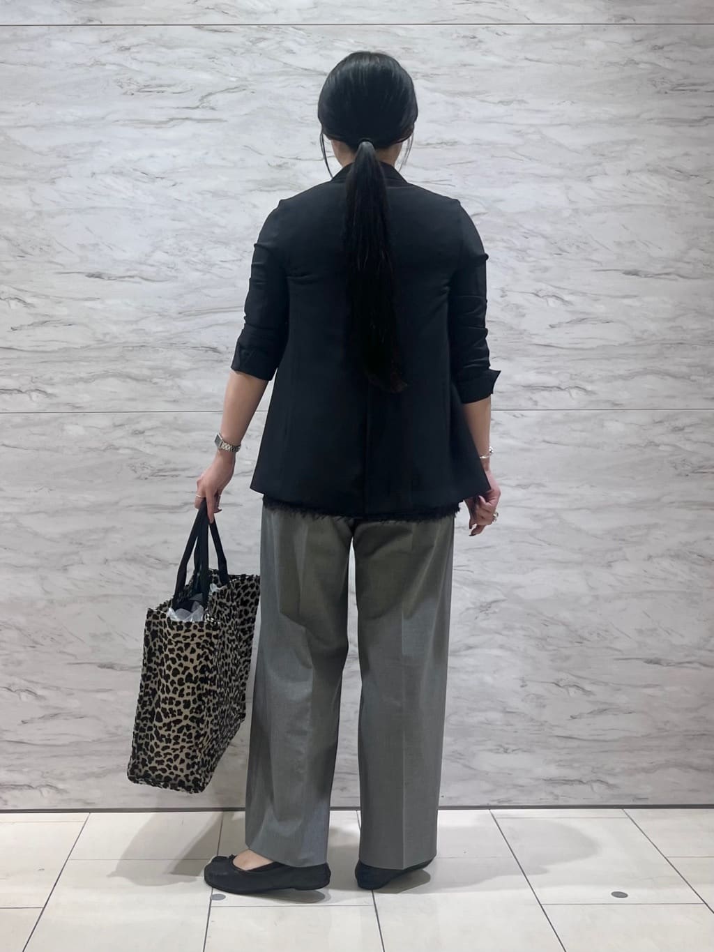 hasuさんの「INDIVI｜【インナーとしても活躍！】フリンジジャカードチュニック」を使ったコーディネート