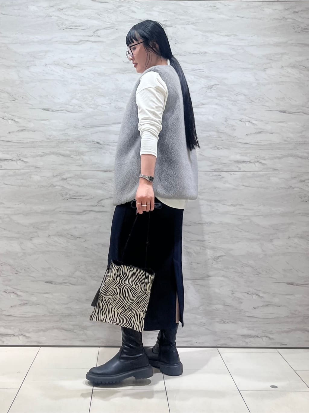 hasuさんの「INDIVI｜ミンク調フェイクファージレ」を使ったコーディネート
