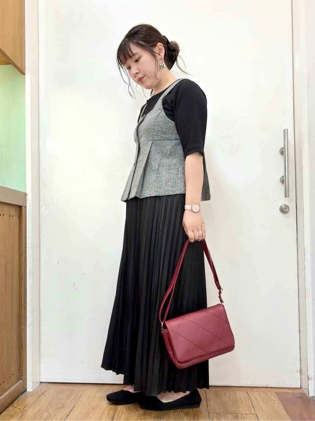 だいわさんの「SHOO･LA･RUE｜【S-LL】女性らしさ漂うハートネック テレコ5分袖トップス」を使ったコーディネート