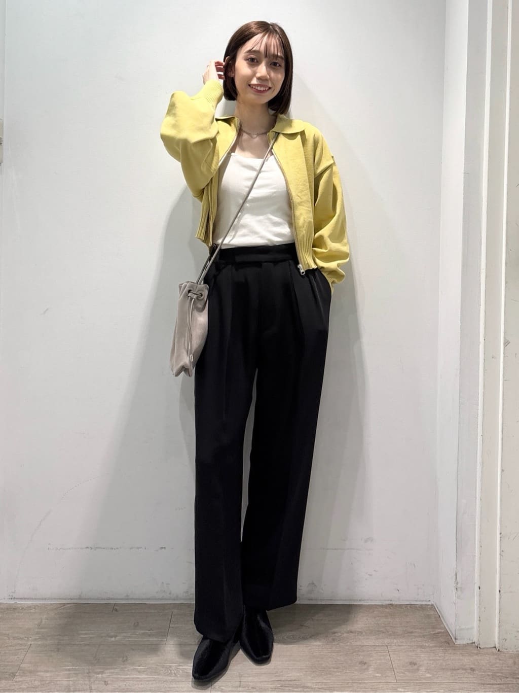 ぶまりんさんの「OPAQUE.CLIP｜襟付きZIPアップニットカーディガン【洗濯機洗い可／抗ピル】」を使ったコーディネート