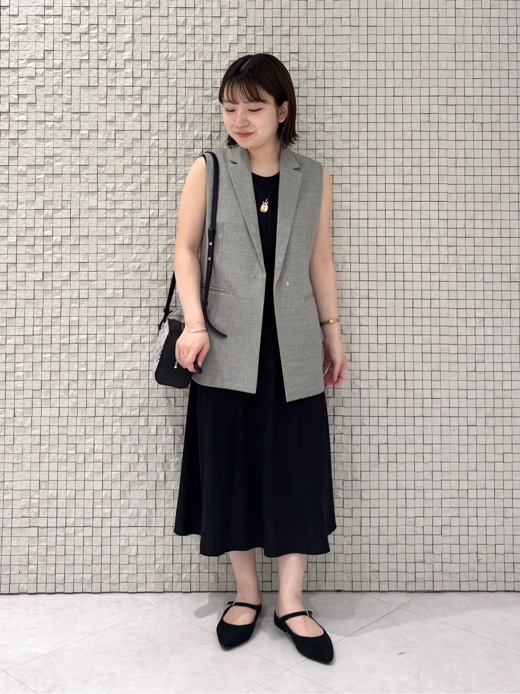 sakuさんの「INDIVI｜【セットアップ可能】凹凸ストレッチ素材テーラードカラージレジャケット」を使ったコーディネート