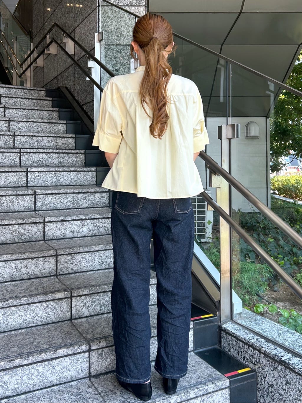 Risaさんの「OPAQUE.CLIP｜ピンタックフレアシャツ【洗濯機洗い可】」を使ったコーディネート