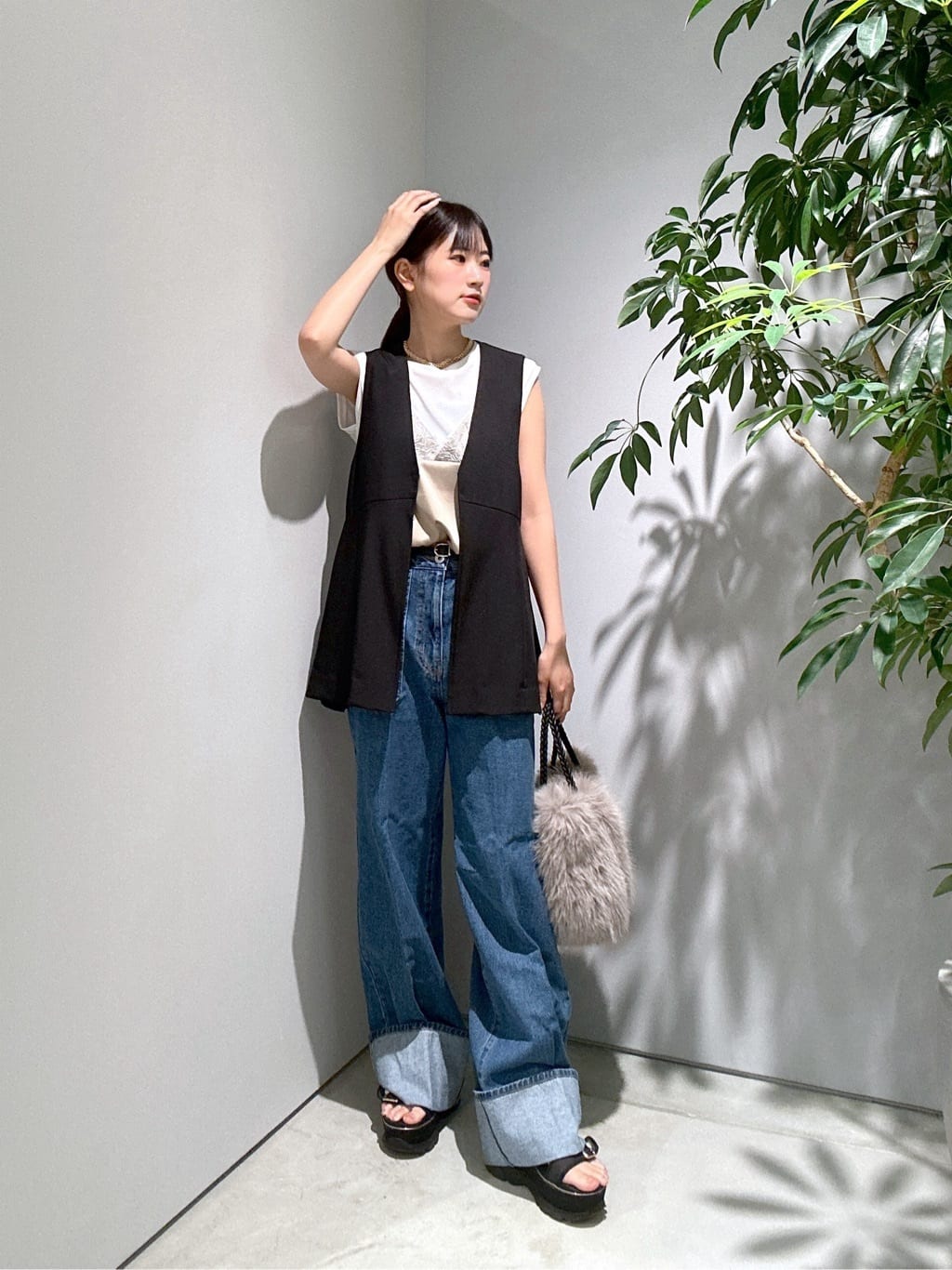 Renoさんの「INDIVI｜キャミセットカットソー」を使ったコーディネート