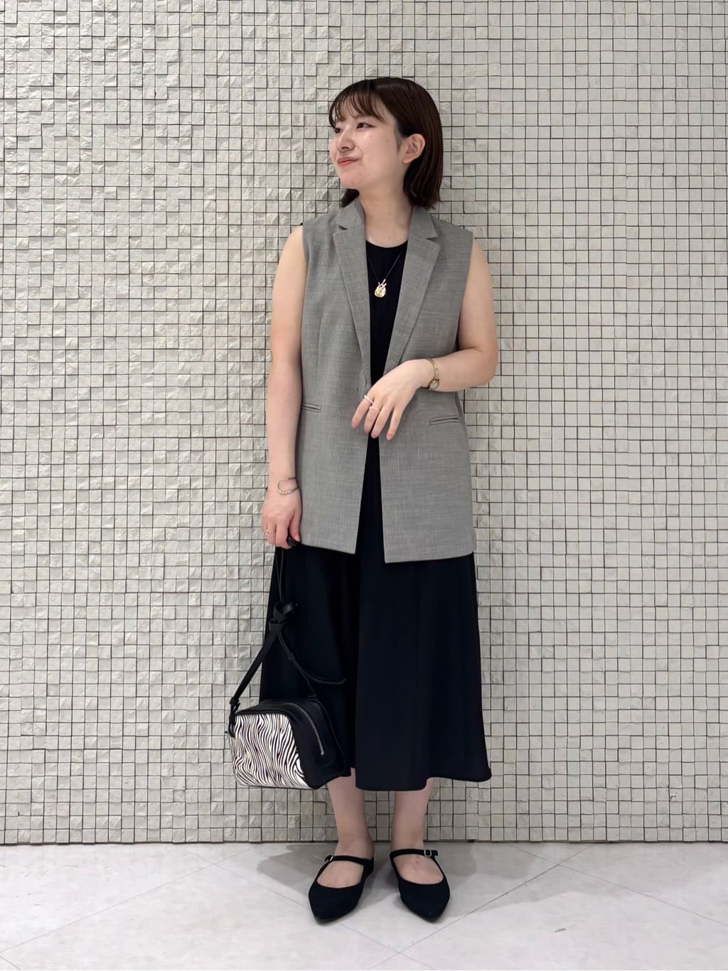 sakuさんの「INDIVI｜【セットアップ可能】凹凸ストレッチ素材テーラードカラージレジャケット」を使ったコーディネート