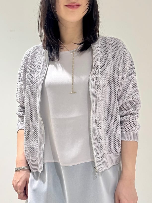そんさんの「INDIVI｜【洗える】裾シアー半袖トップス」を使ったコーディネート