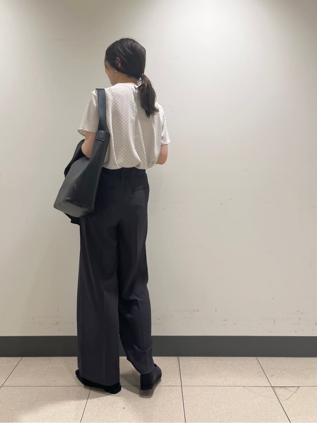 shokoさんの「INDIVI｜【着心地◎！】タックワイドパンツ」を使ったコーディネート