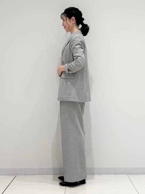kayoさんの「INDIVI｜【洗える／セットアップ可能】凹凸ストレッチ素材ダブルジャケット」を使ったコーディネート