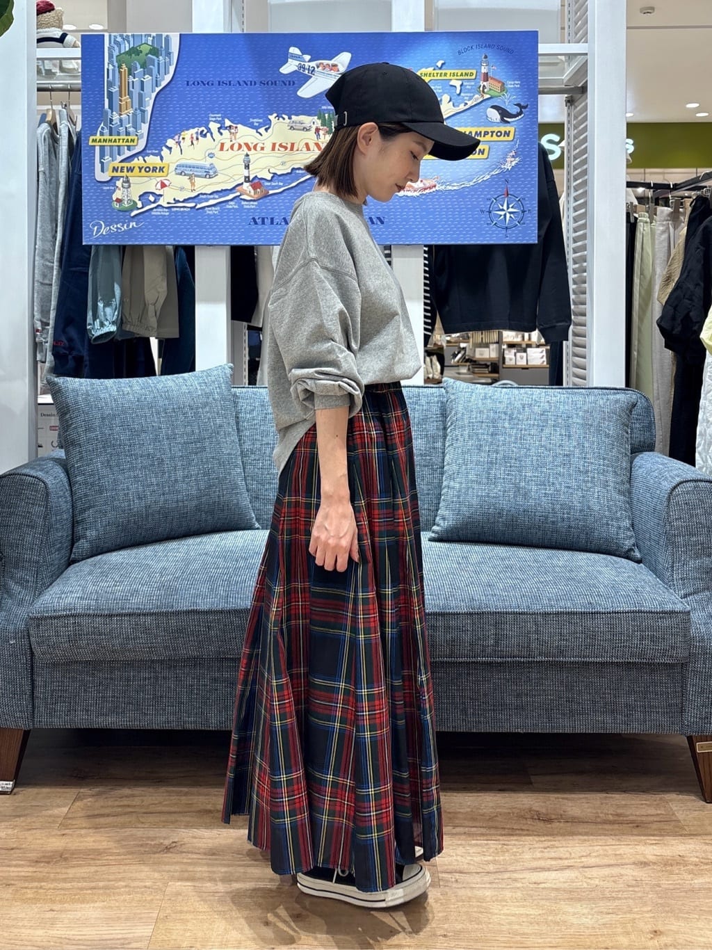 risaさんの「Dessin｜【360度可愛い・洗える】バックヘンリーカットソー」を使ったコーディネート