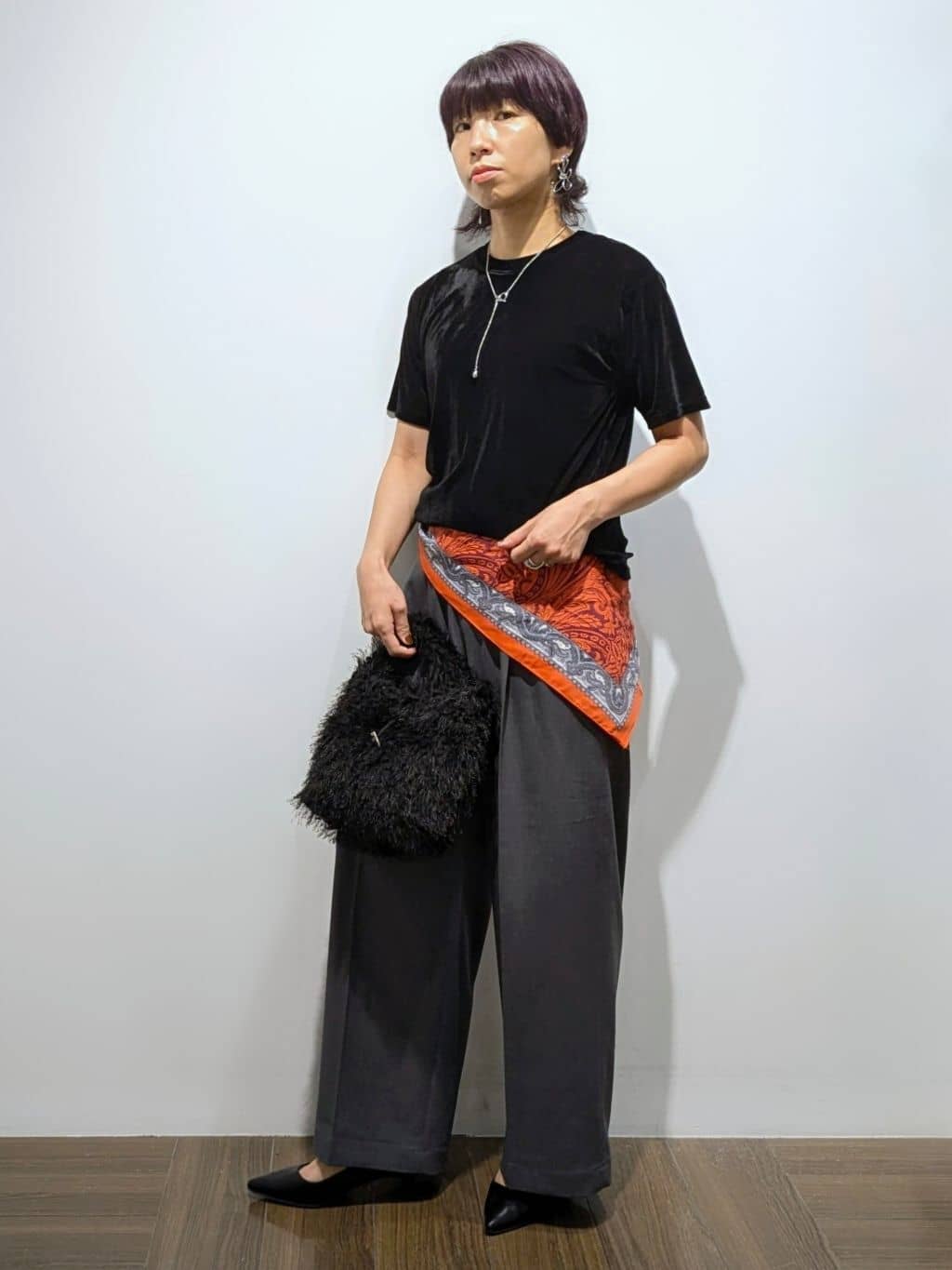 4410さんの「THE SHOP TK｜シアーベロアカットソー【洗える】」を使ったコーディネート