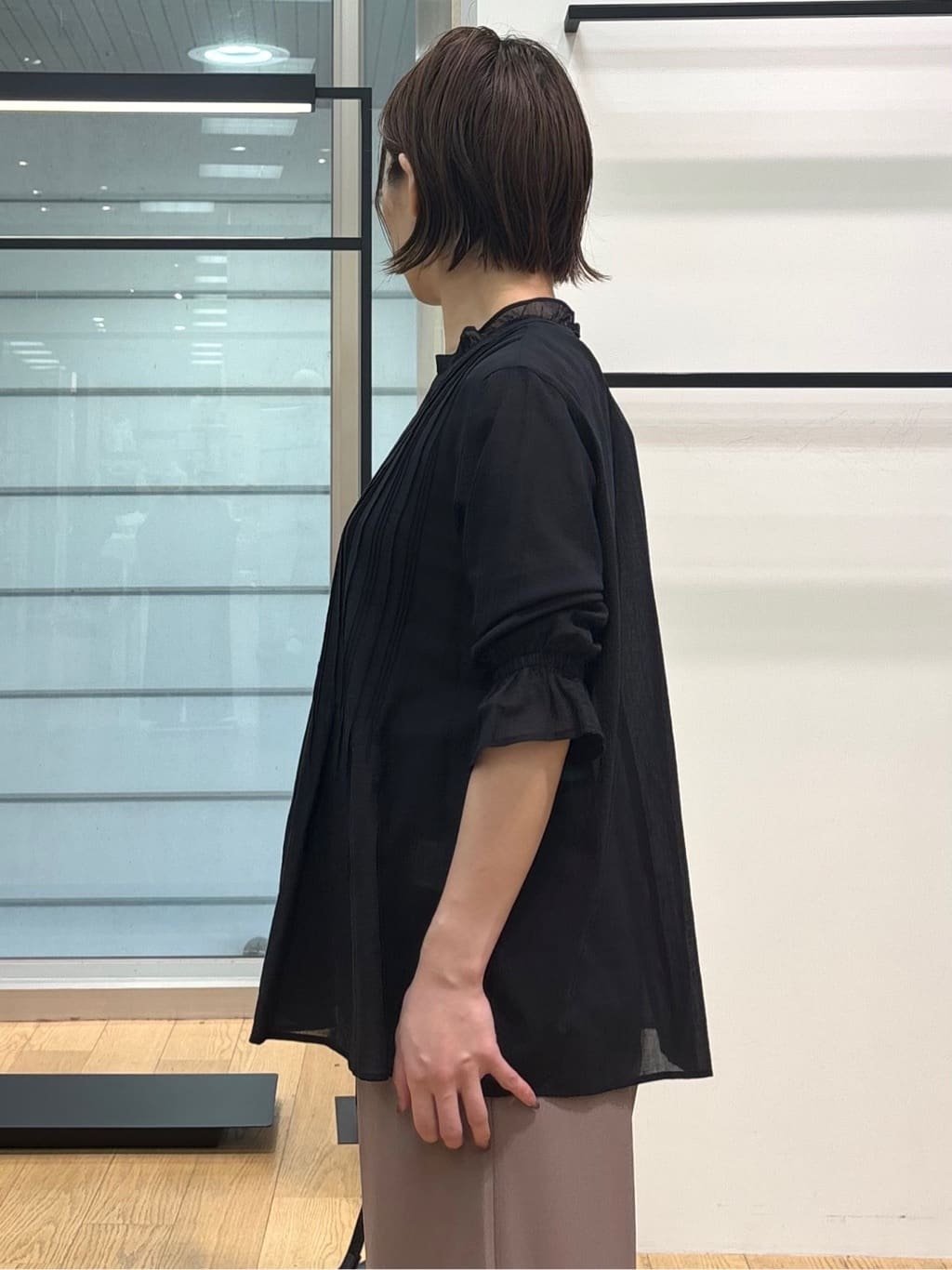 asamiさんの「INDIVI｜【洗える/コットン】ピンタックシアーブラウス」を使ったコーディネート