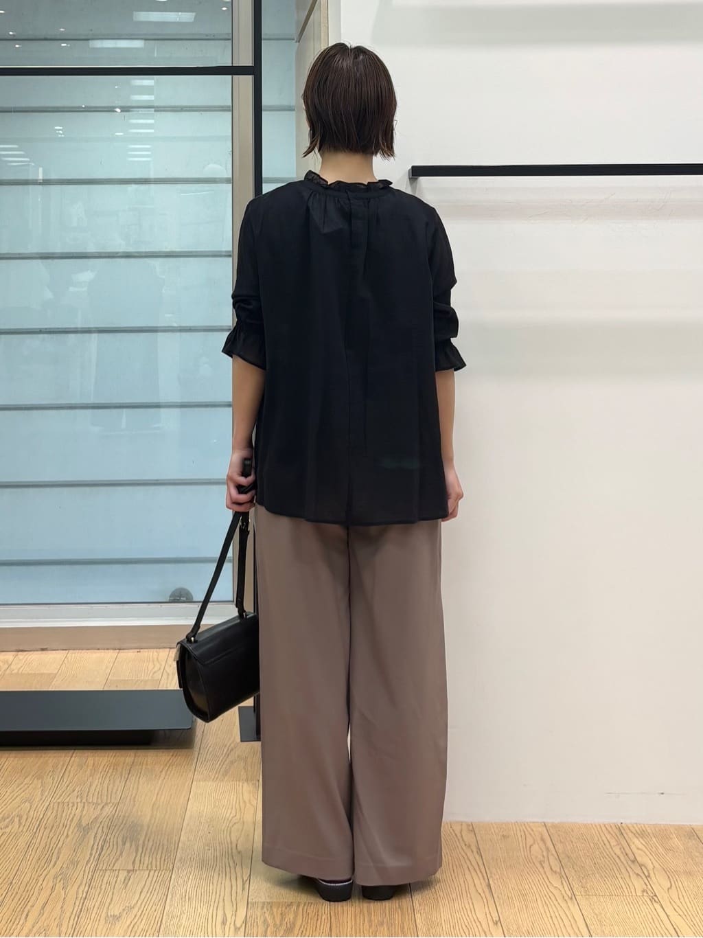 asamiさんの「INDIVI｜【洗える/コットン】ピンタックシアーブラウス」を使ったコーディネート