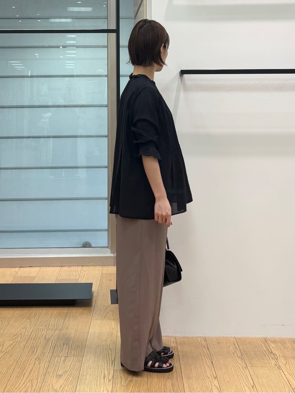asamiさんの「INDIVI｜【洗える/コットン】ピンタックシアーブラウス」を使ったコーディネート